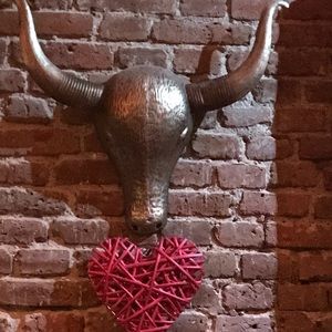 Meet your Posher, Pilar